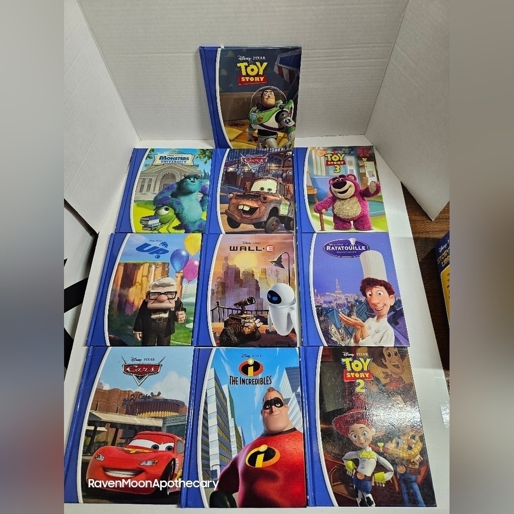 Disney Story Book Collection - Picture 4 of 4